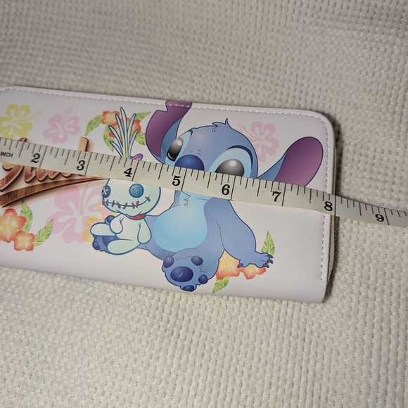 Disney Stitch White and Blue Wallet - Picture 4 of 5